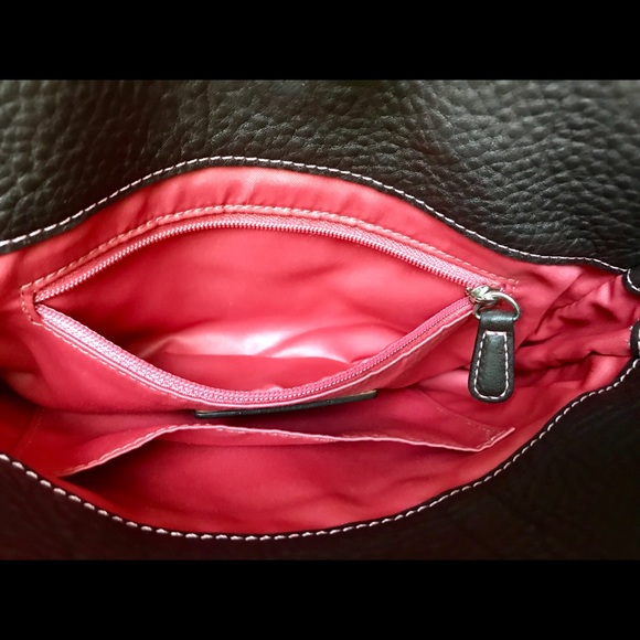 Coach - Picture 6 of 8